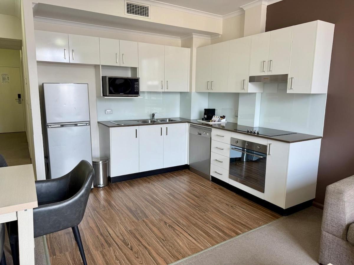 Apartment Darling Harbour Escape - 1 Bedroom - Pool-gym-aircon - Views